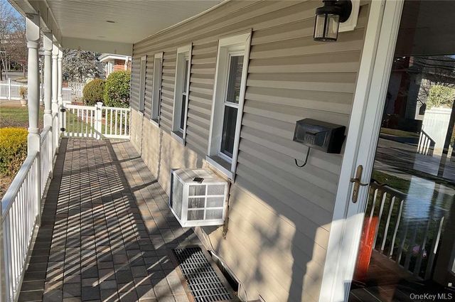 49 Forest Avenue, Valley Stream, NY 11581