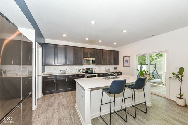 88 Winding Brook Way, Pendleton, IN 46064