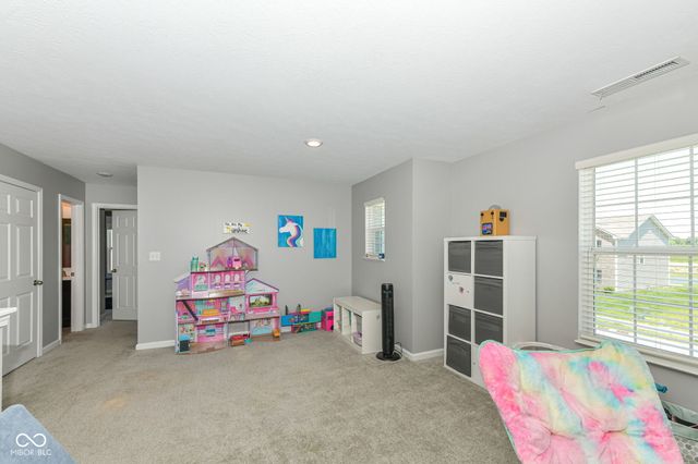 88 Winding Brook Way, Pendleton, IN 46064