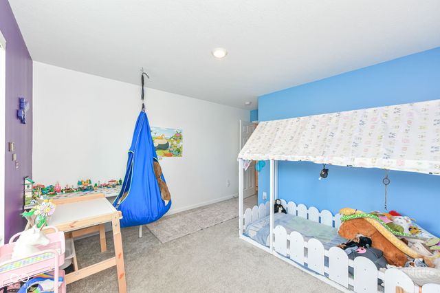 88 Winding Brook Way, Pendleton, IN 46064