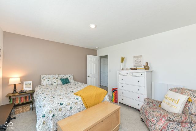 88 Winding Brook Way, Pendleton, IN 46064