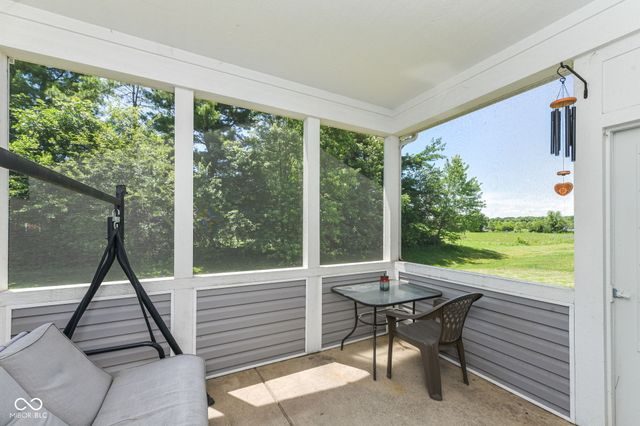 88 Winding Brook Way, Pendleton, IN 46064