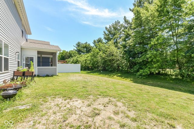 88 Winding Brook Way, Pendleton, IN 46064