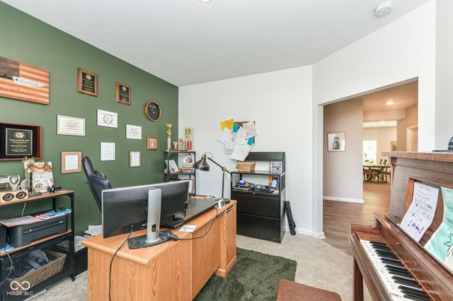 88 Winding Brook Way, Pendleton, IN 46064