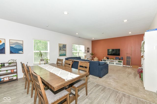 88 Winding Brook Way, Pendleton, IN 46064