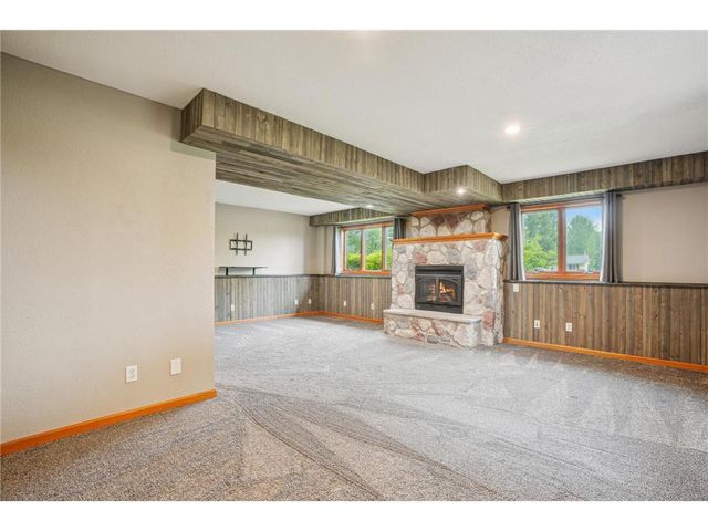 881 217th Street, Osceola, WI 54020