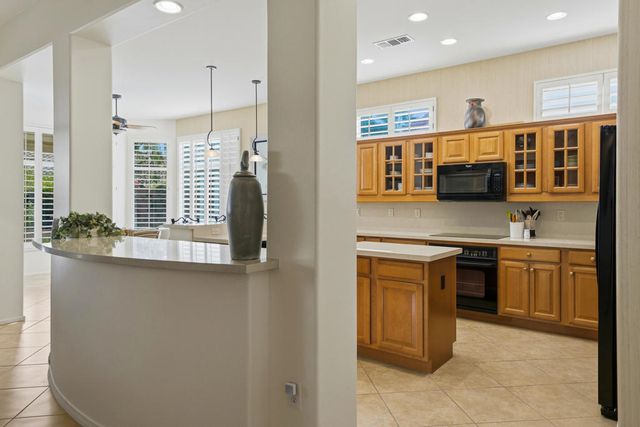 35902 Crescent Street, Palm Desert, CA 92211