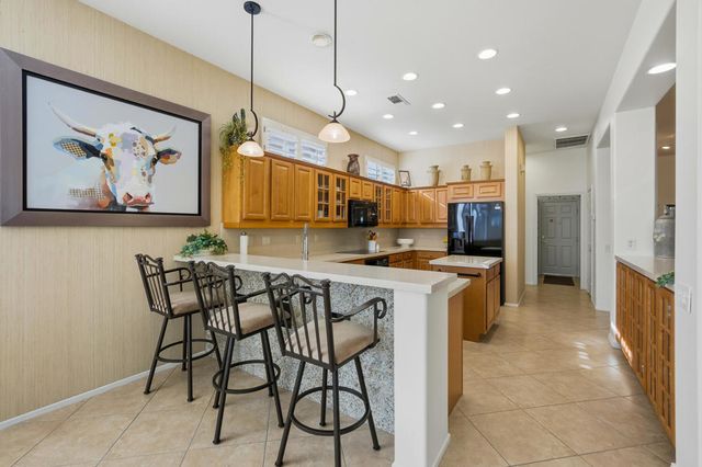 35902 Crescent Street, Palm Desert, CA 92211