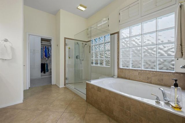 35902 Crescent Street, Palm Desert, CA 92211