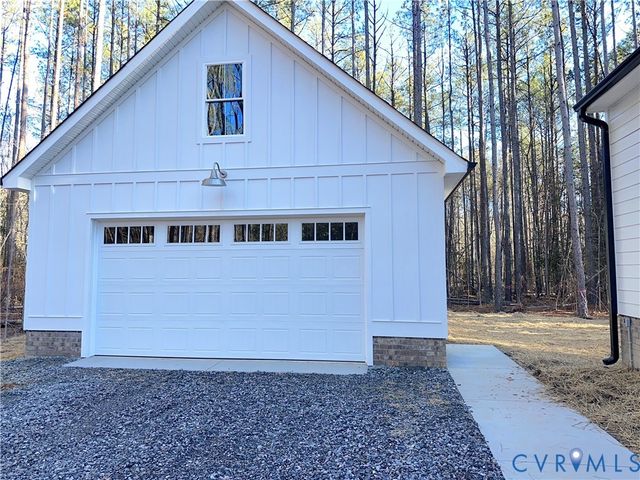 8331 Cattail Rd, Chesterfield, VA 23838