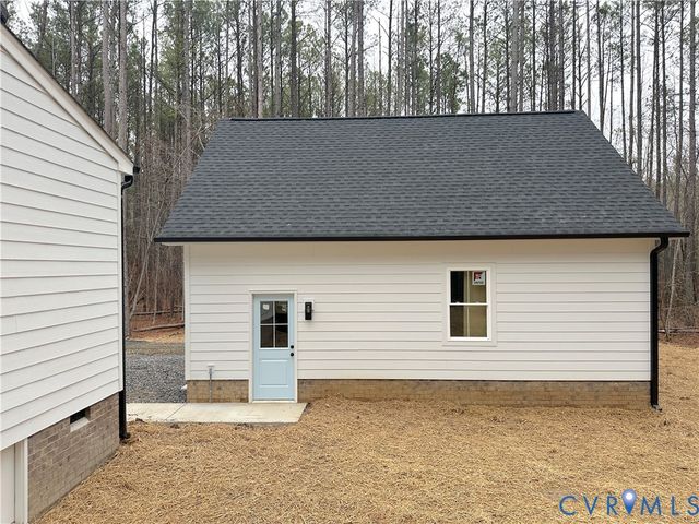 8331 Cattail Rd, Chesterfield, VA 23838