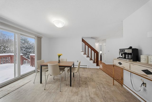 3 Oxyoke Dr, Methuen, MA 01844