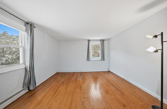 3 Oxyoke Dr, Methuen, MA 01844