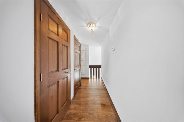 3 Oxyoke Dr, Methuen, MA 01844