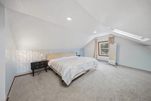 3 Oxyoke Dr, Methuen, MA 01844