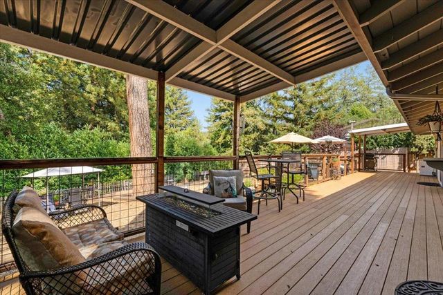 8633 Glen Arbor Road, Ben Lomond, CA 95005