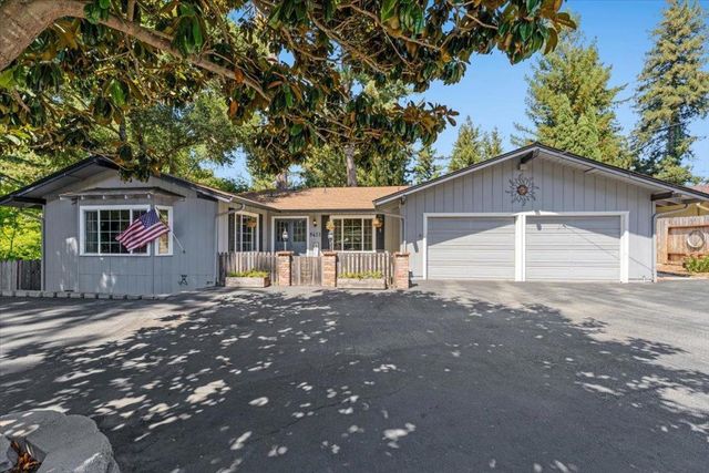 8633 Glen Arbor Road, Ben Lomond, CA 95005