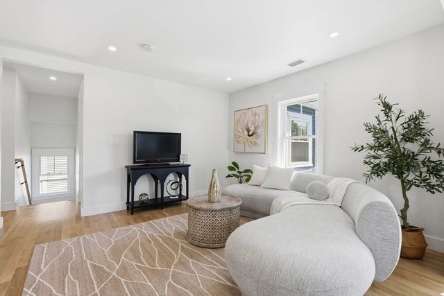 46-48 Keenan Street 48, Watertown, MA 02472