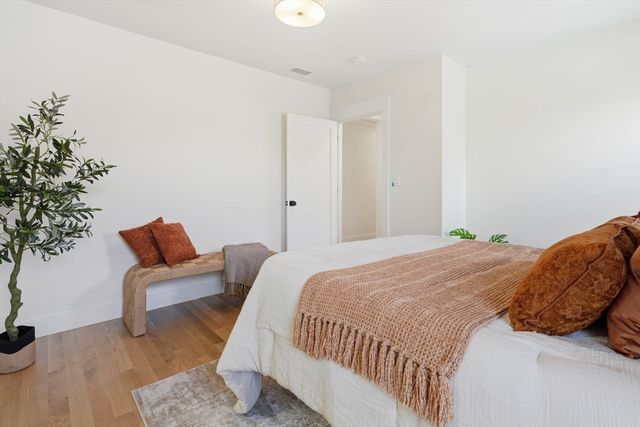 46-48 Keenan Street 48, Watertown, MA 02472