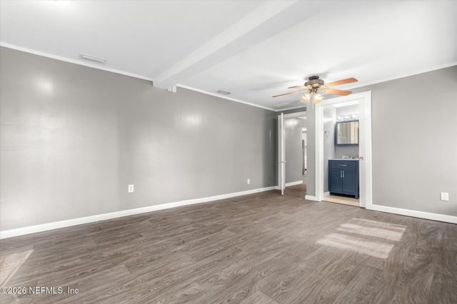 1127 S STATE ROAD 19, Palatka, FL 32177