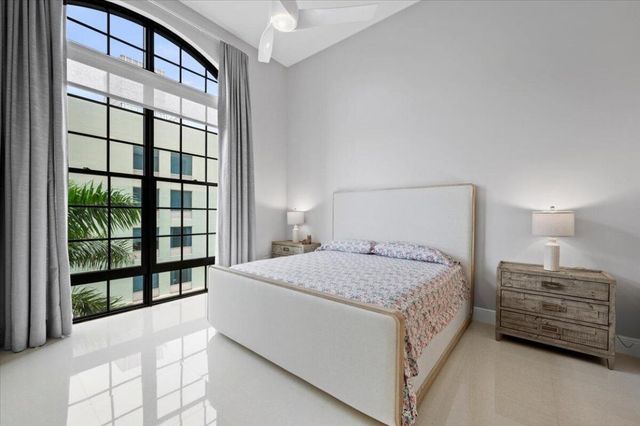 701 S Olive Avenue 311, West Palm Beach, FL 33401