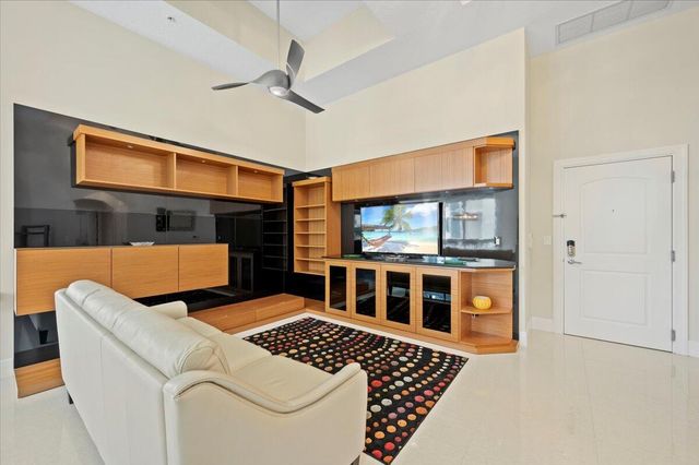 701 S Olive Avenue 311, West Palm Beach, FL 33401