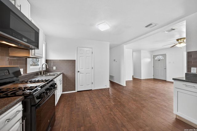 131 Westmont, San Antonio, TX 78227