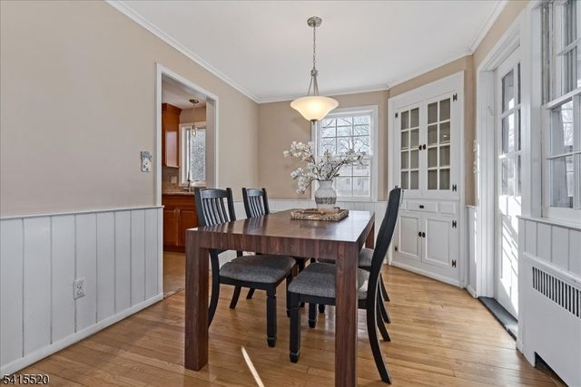 241 Evergreen Ct, Mountainside Boro, NJ 07092