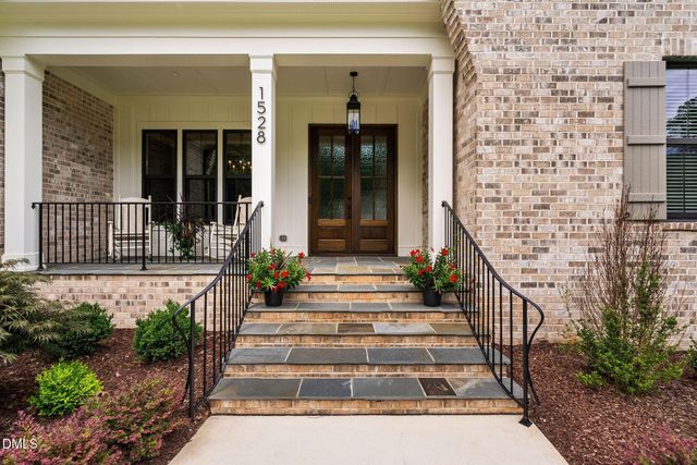 1528 Lake Adventure Court, Raleigh, NC 27613