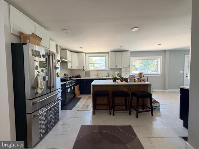 123 BRYN MAWR AVE, Bala Cynwyd, PA 19004