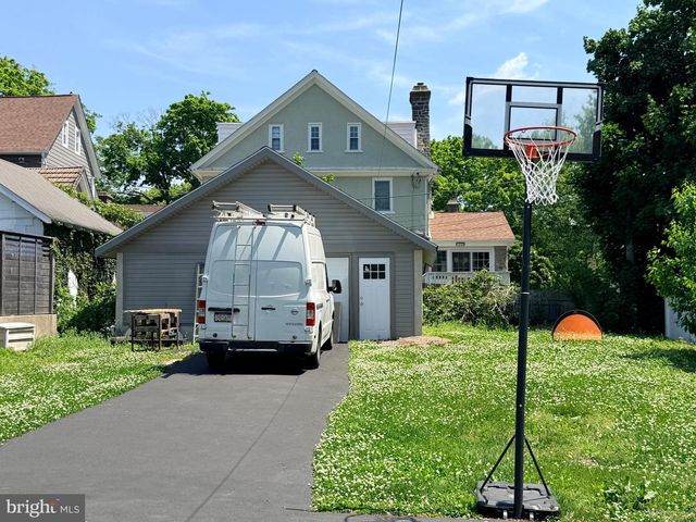 123 BRYN MAWR AVE, Bala Cynwyd, PA 19004