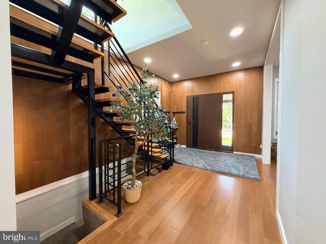 123 BRYN MAWR AVE, Bala Cynwyd, PA 19004