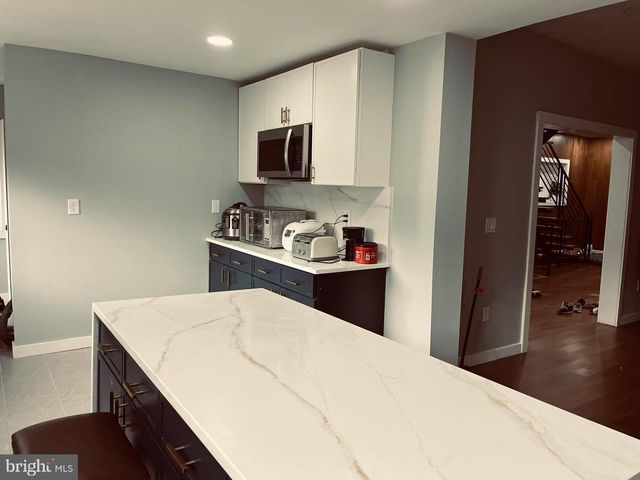 123 BRYN MAWR AVE, Bala Cynwyd, PA 19004