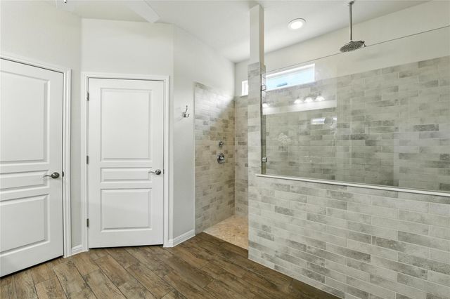 107 Calhoun LN, Georgetown, TX 78633