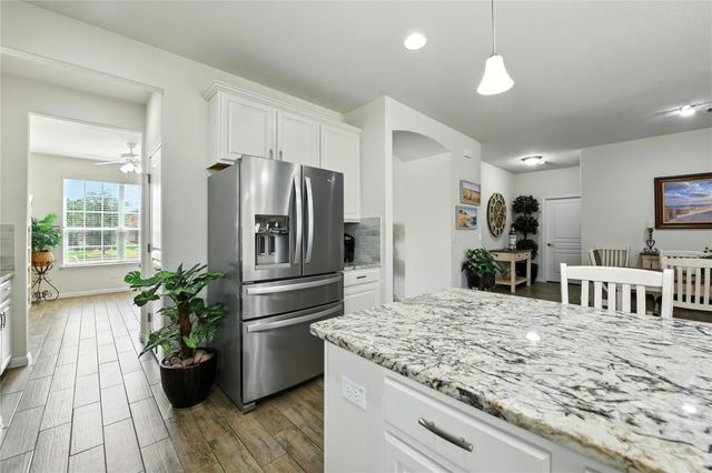 107 Calhoun LN, Georgetown, TX 78633