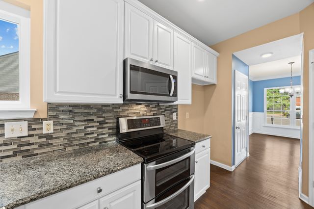 304 Devonshire Dr, Franklin, TN 37064