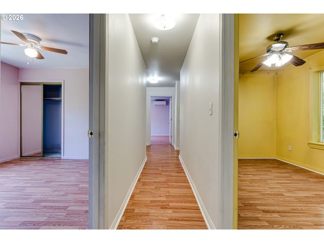 667 KAMAPHEEMA Pl, Eugene, OR 97405
