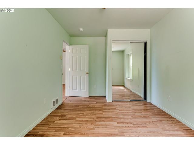 667 KAMAPHEEMA Pl, Eugene, OR 97405