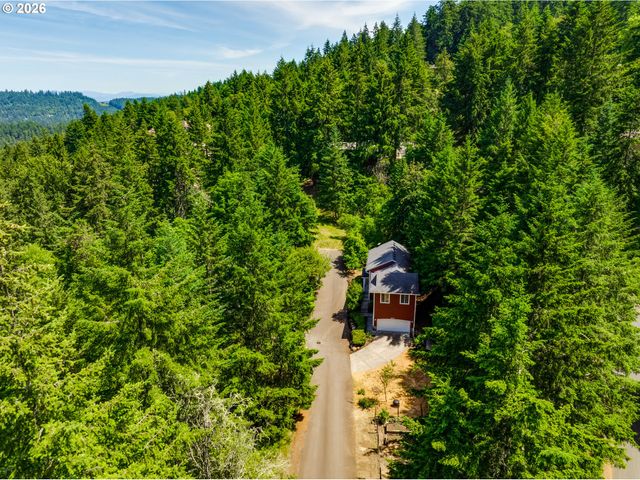 667 KAMAPHEEMA Pl, Eugene, OR 97405
