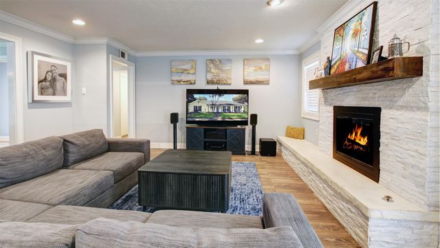 3230 Camelot Drive, Dallas, TX 75229