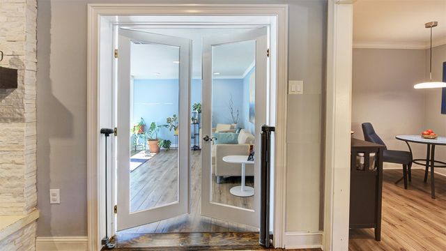 3230 Camelot Drive, Dallas, TX 75229