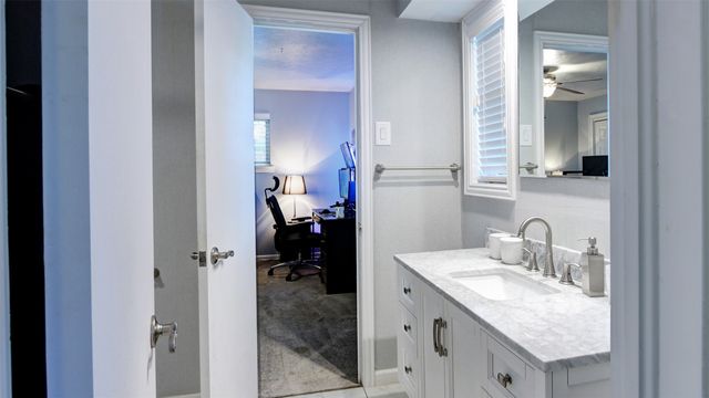 3230 Camelot Drive, Dallas, TX 75229