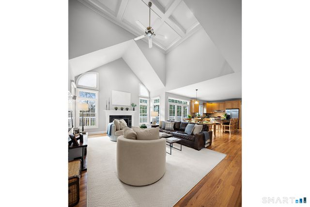 381 Chestnut Hill Road, Norwalk, CT 06851