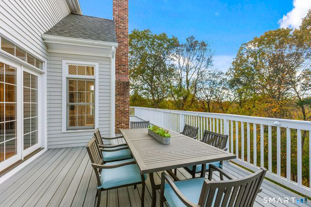 381 Chestnut Hill Road, Norwalk, CT 06851