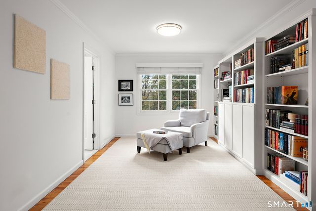 381 Chestnut Hill Road, Norwalk, CT 06851