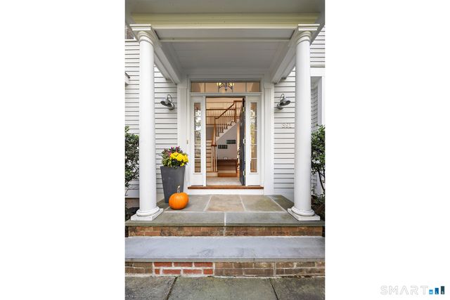 381 Chestnut Hill Road, Norwalk, CT 06851