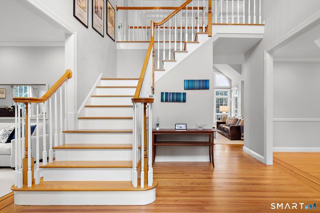 381 Chestnut Hill Road, Norwalk, CT 06851