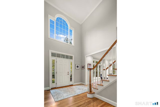 381 Chestnut Hill Road, Norwalk, CT 06851