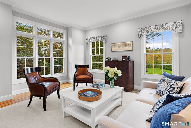 381 Chestnut Hill Road, Norwalk, CT 06851