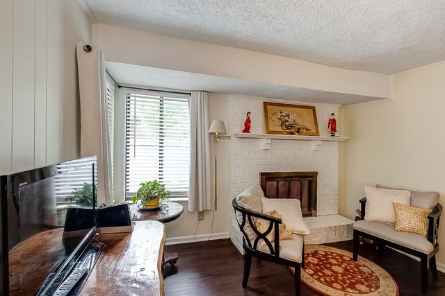 500 Laketower Drive 32, Lexington, KY 40502